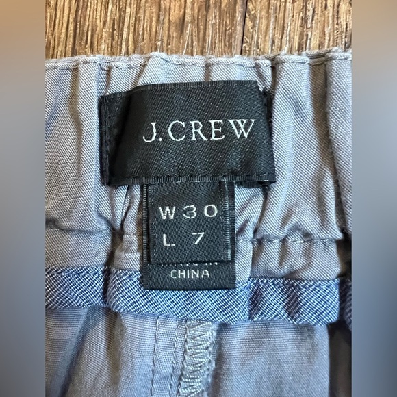 J. Crew Black and cream Flat Front Shorts Casual Style - Picture 2 of 7